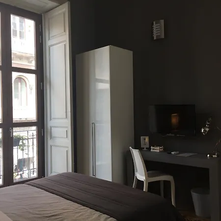 Ottomood Ala Ovest Centro Panzió Catania