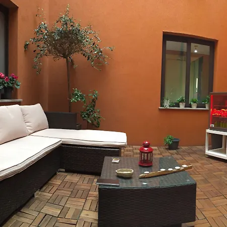 Ottomood Ala Ovest Centro 4*