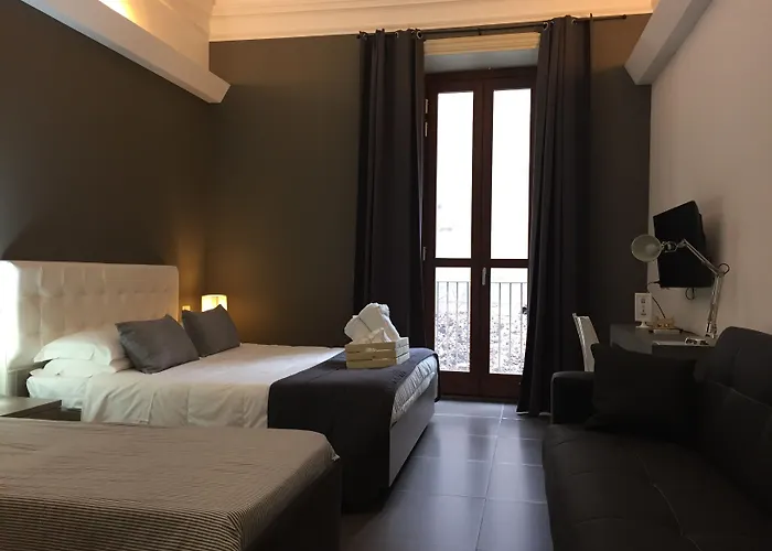 Ottomood Ala Ovest Centro فندق مبيت وإفطار كاتانيا