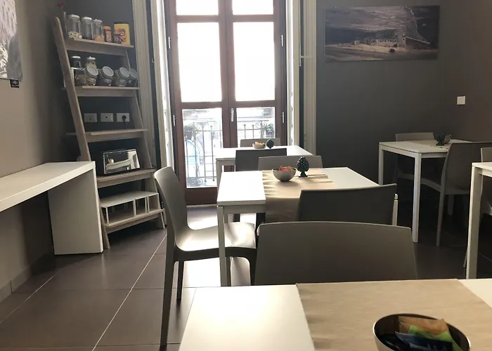 Ottomood Ala Ovest Centro 4*